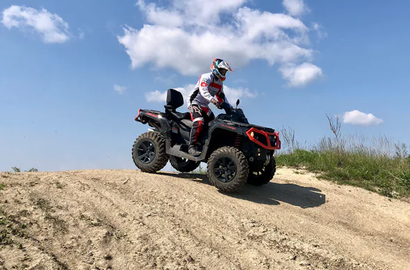 Männer-Action-Tag mit Panzer selber fahren - Milovice